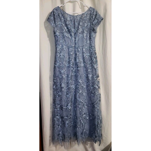 AZAZIE 'Dorit' Size A16 Dusty Blue Sheath Scoop Lace Dress Formal Gown - Picture 10 of 12